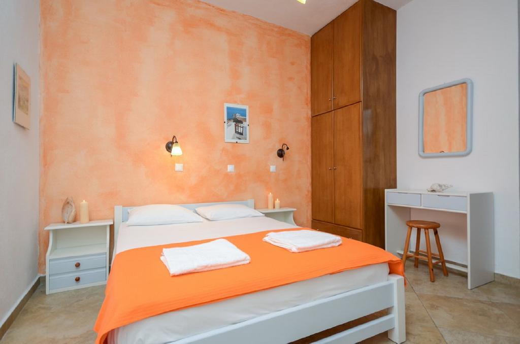 Sofia Studios Agia Anna  Kamer foto